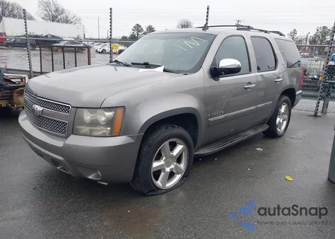 2009 Chevrolet Tahoe Ltz z USA, uszkodzony, nr VIN 1GNFC33069R270395
